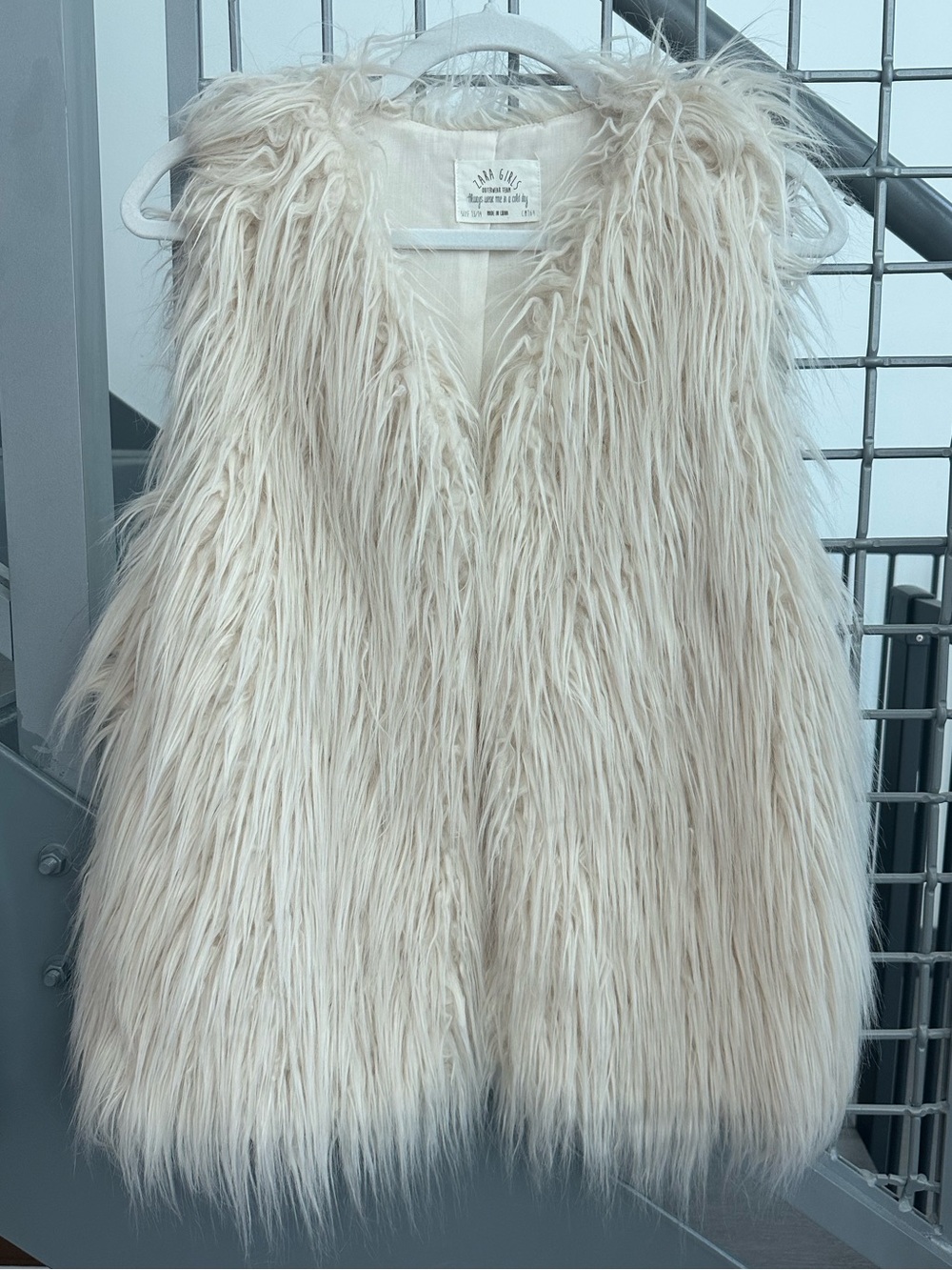 Zara Cream Faux Fur Vest